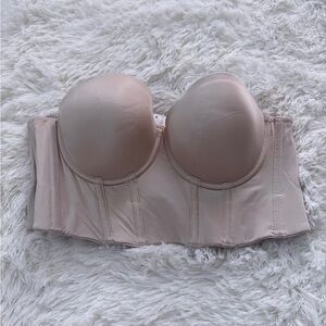 Chic Strapless Beige Bustier